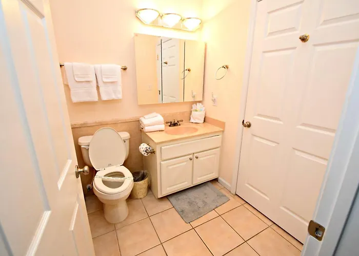 Spinnaker Pointe